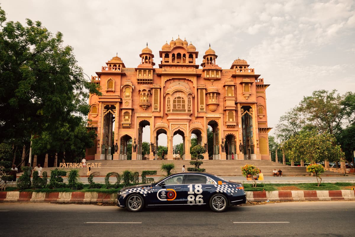 #240YearsofInnovation campaign by Mercedes (1)