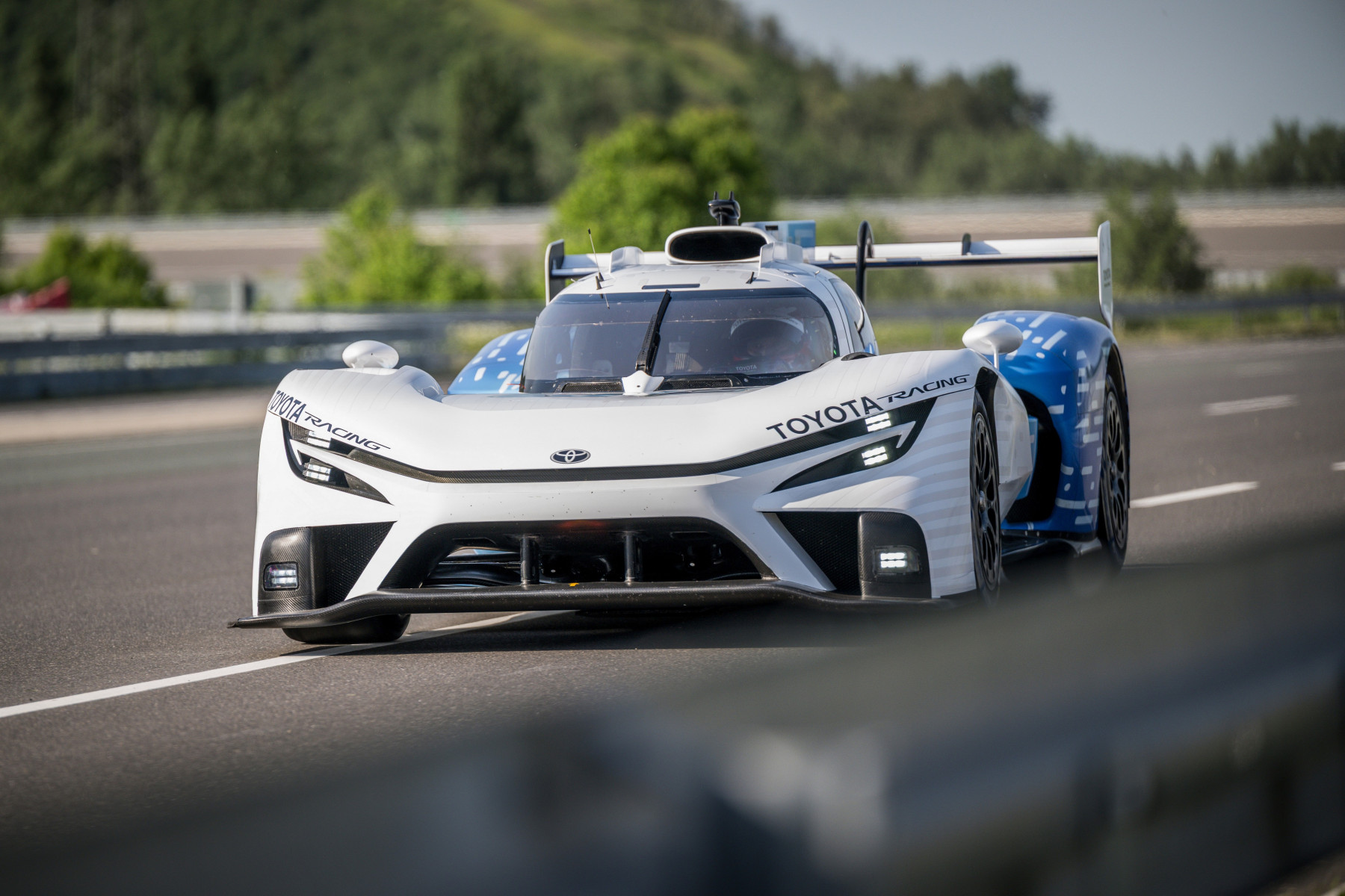 Toyota's hydrogen combustion race car, the TR LH2